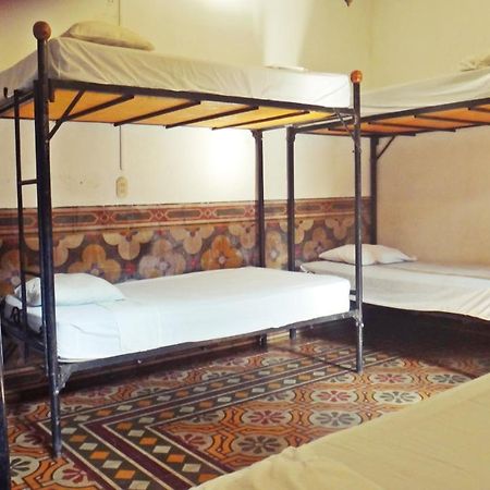 Hostal Sonati เลออน ภายนอก รูปภาพ
