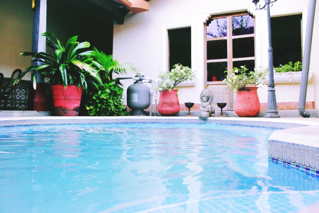 Hostal Sonati เลออน ภายนอก รูปภาพ